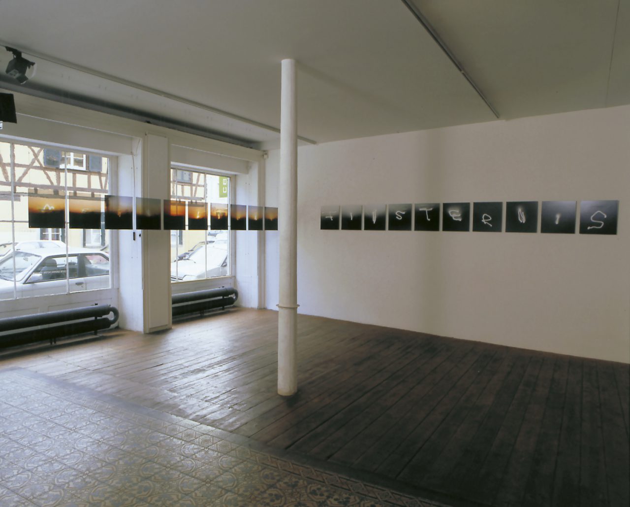 Mehr Licht - Finsternis | 1999 | Installation ceaac, Centre Européen d’Actions Artistiques Contemporaines, Strasbourg, France