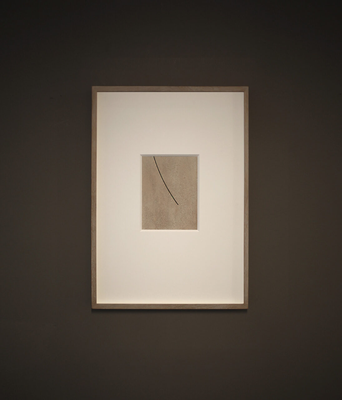 LUNETTE ( I ) 2020, limestone powder on Dibond panel, 44.0 x 32.0 cm