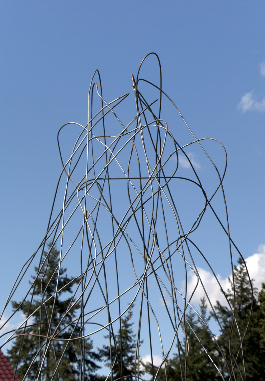 Detail_"Wigwam", 2020, steel @ Out There, Skulpturengarten Metzdorf, Brandenburg